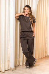 Conjunto Urban Chic- Chocolate Pantalón + camisa